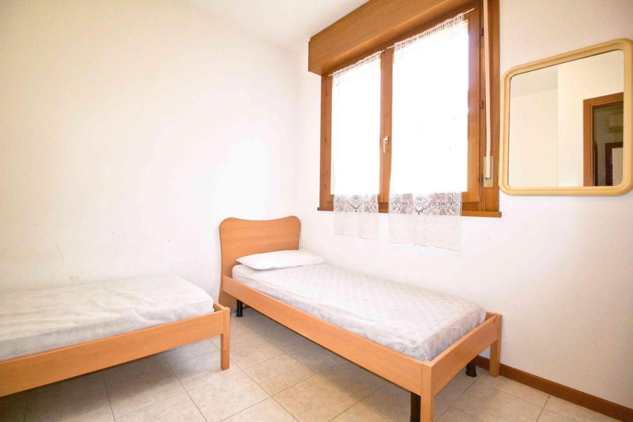 Condominio Carnelos Lido di Jesolo Kültér fotó
