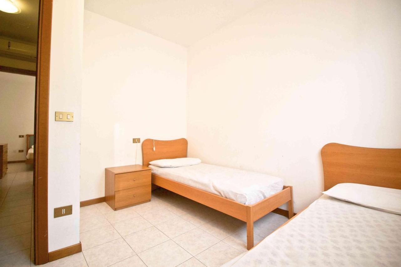 Condominio Carnelos Lido di Jesolo Kültér fotó