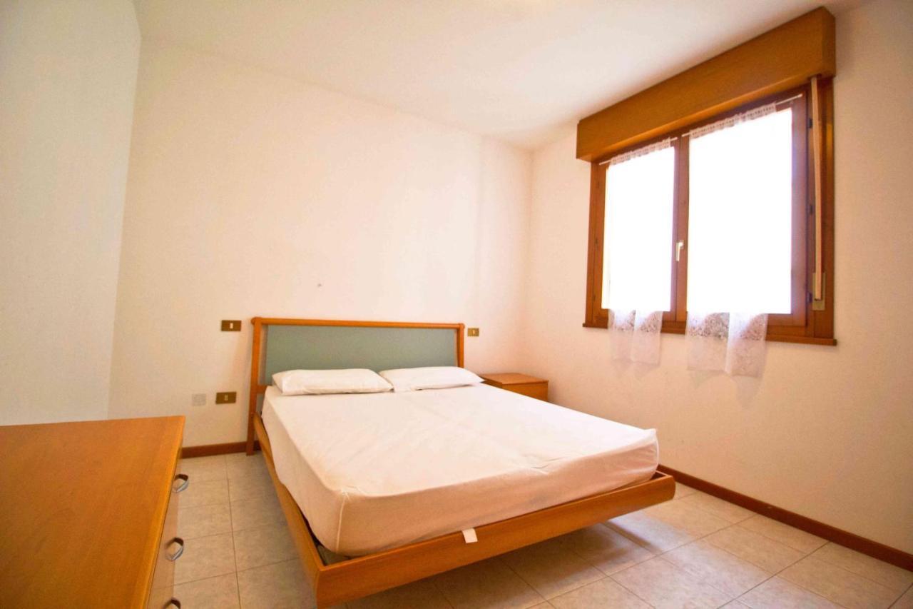 Condominio Carnelos Lido di Jesolo Kültér fotó