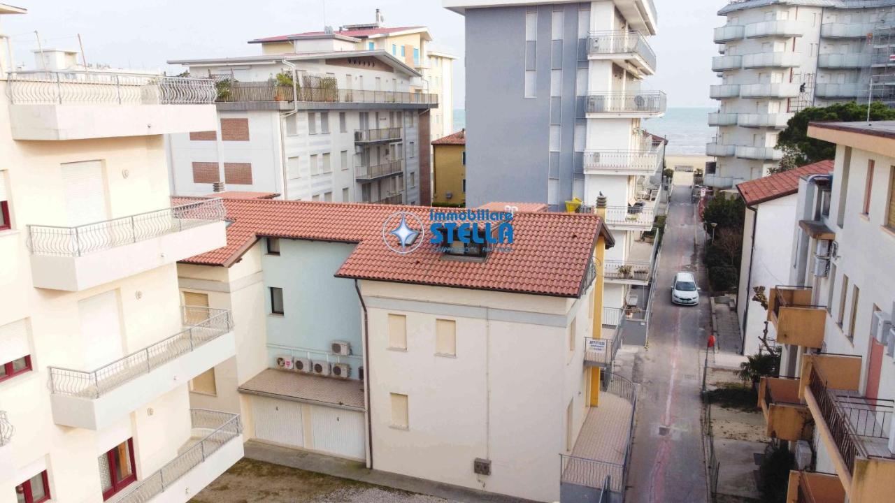 Condominio Carnelos Lido di Jesolo Kültér fotó
